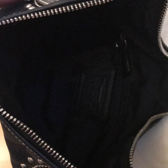 Pics- Coach Hobo Bag No. G063-10482 with Dust Bag - Picture 8 of 8